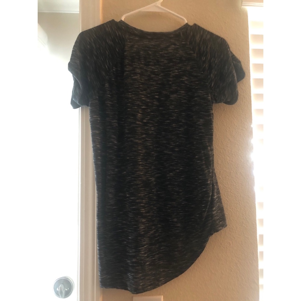Basic tee - Picture 2 of 2